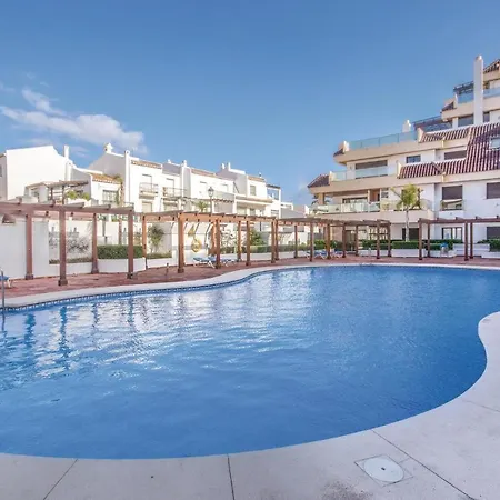 Apartment 2 Bedroom Gorgeous In Manilva