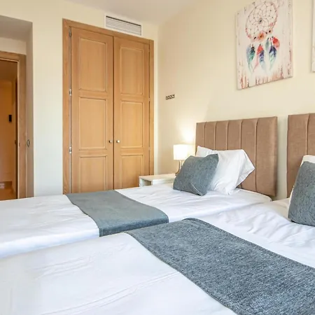 2 Bedroom Gorgeous In Manilva